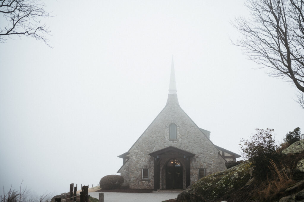 glassy chapel wedding, bohemian mountain wedding day